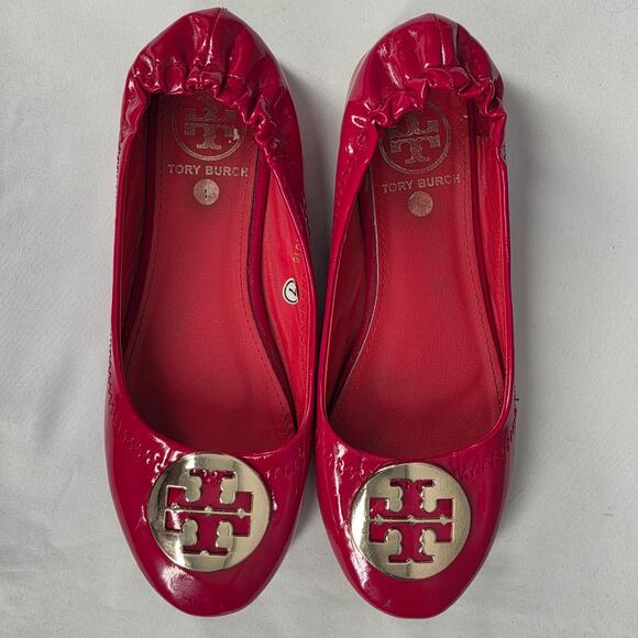 TORY BURCH RED PATENT LEATHER BALLET FLATS – SIZE 7 – GOLD EMBLEM – STYLE N3018 - Picture 10 of 10